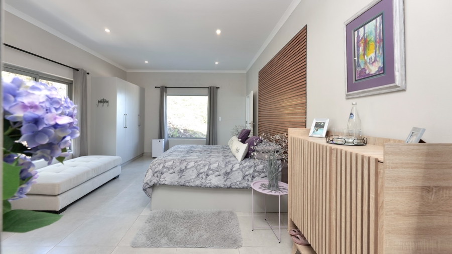 5 Bedroom Property for Sale in Agulhas Western Cape